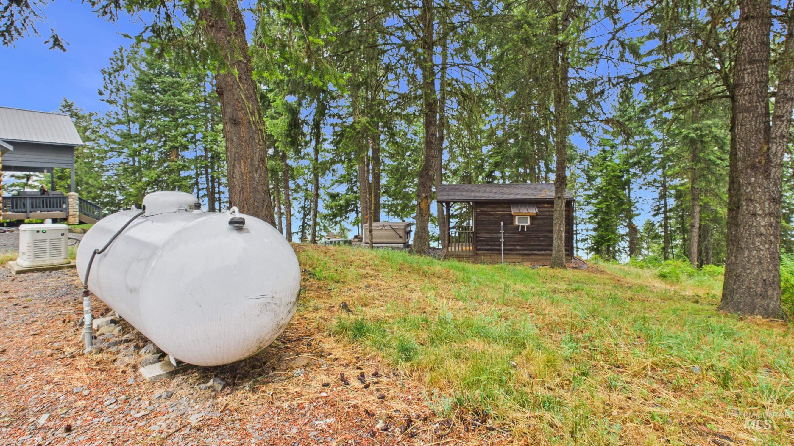 main property photo 42