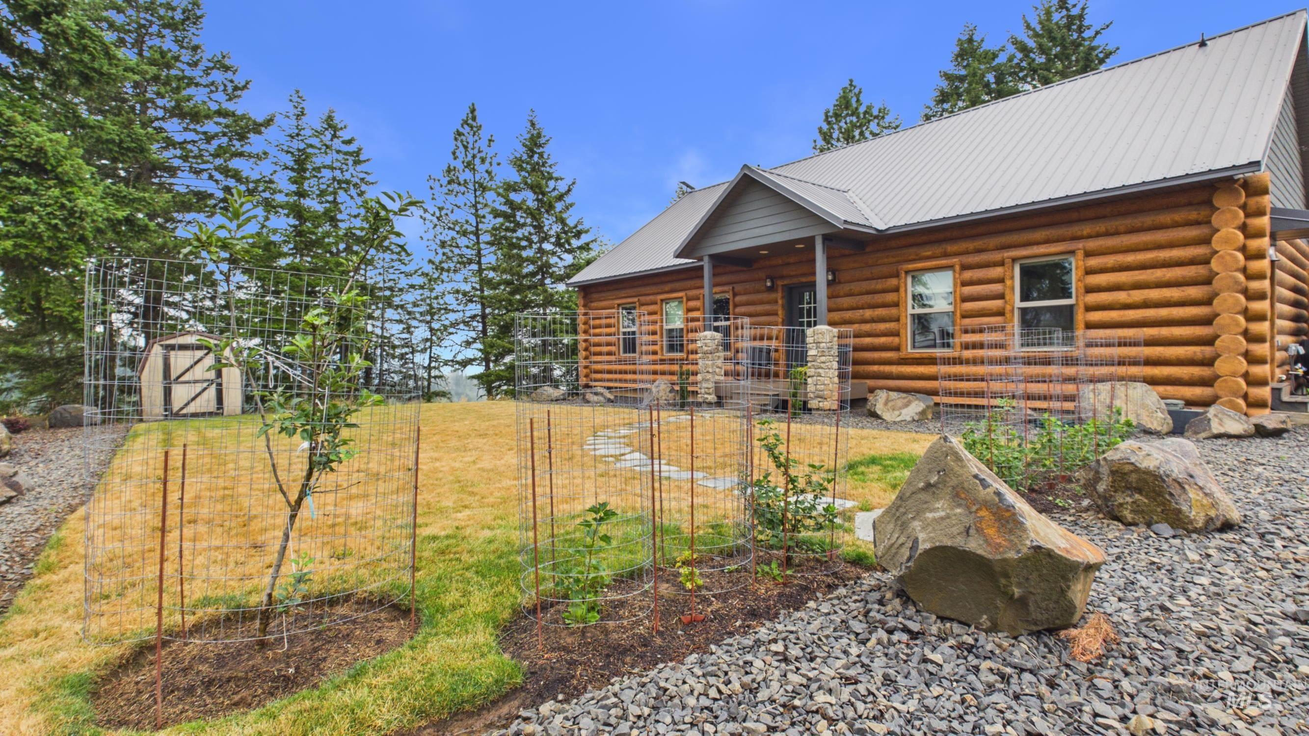 main property photo 43