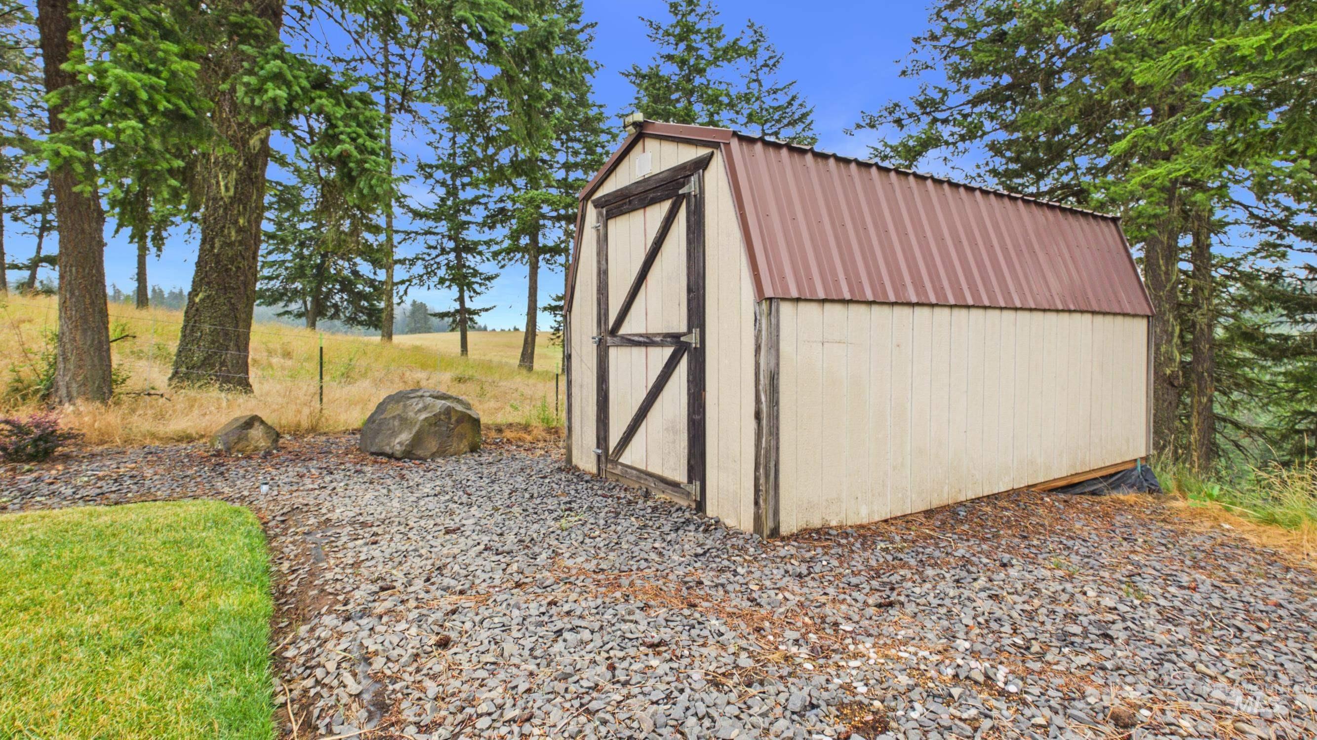 main property photo 44