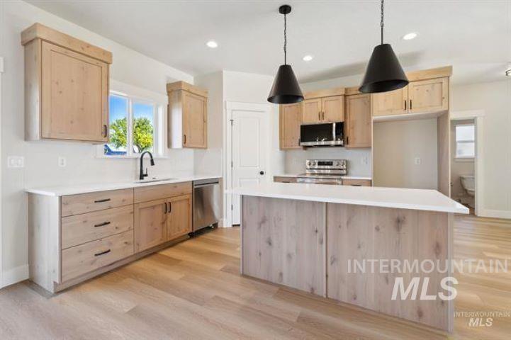 property viewer photo 5