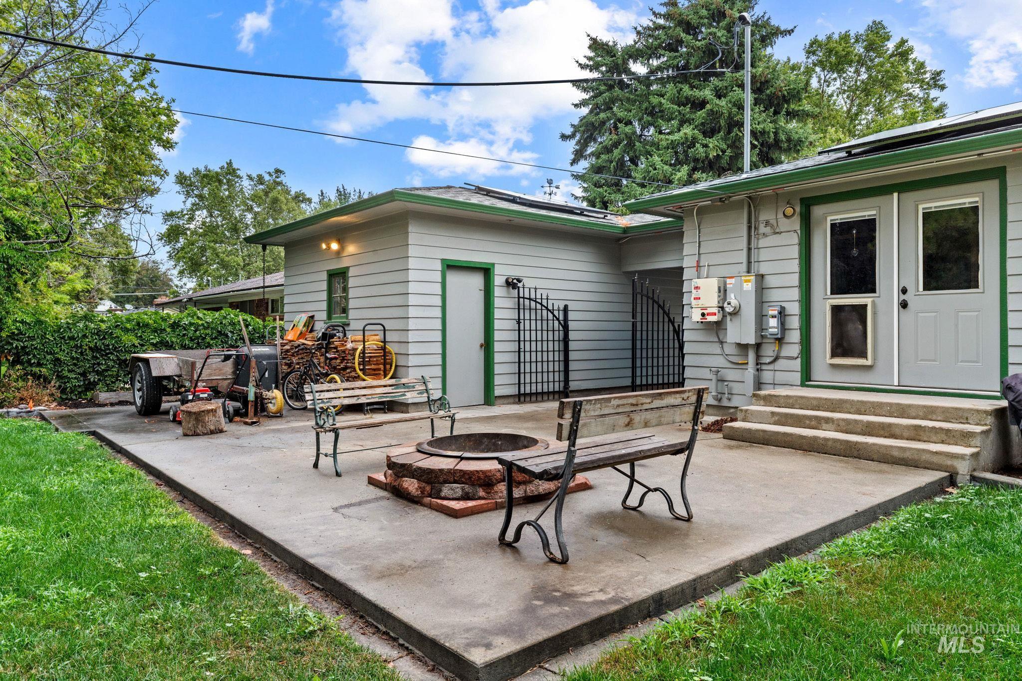 main property photo 38