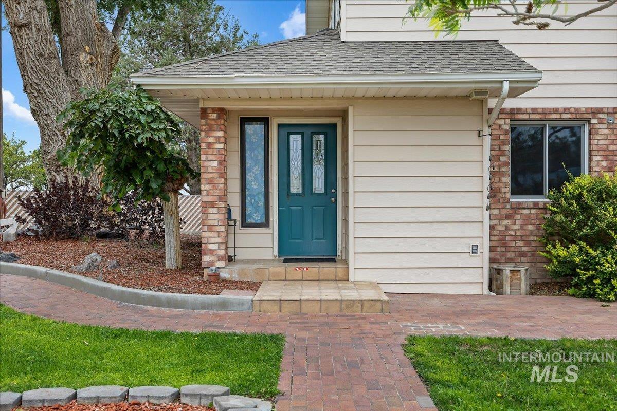 main property photo 48