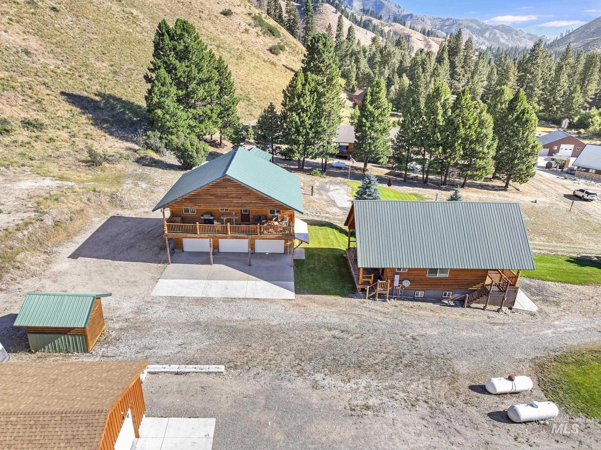main property photo 46