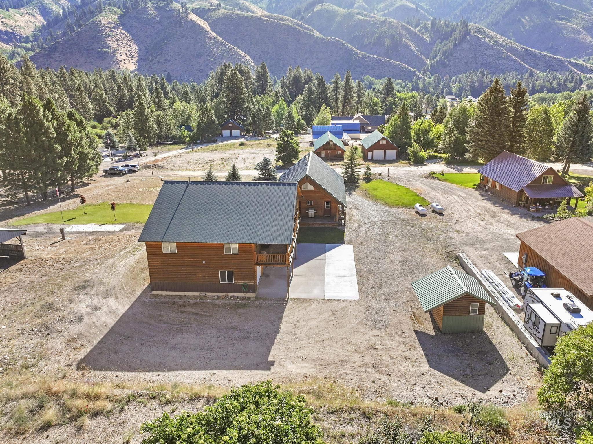 main property photo 47