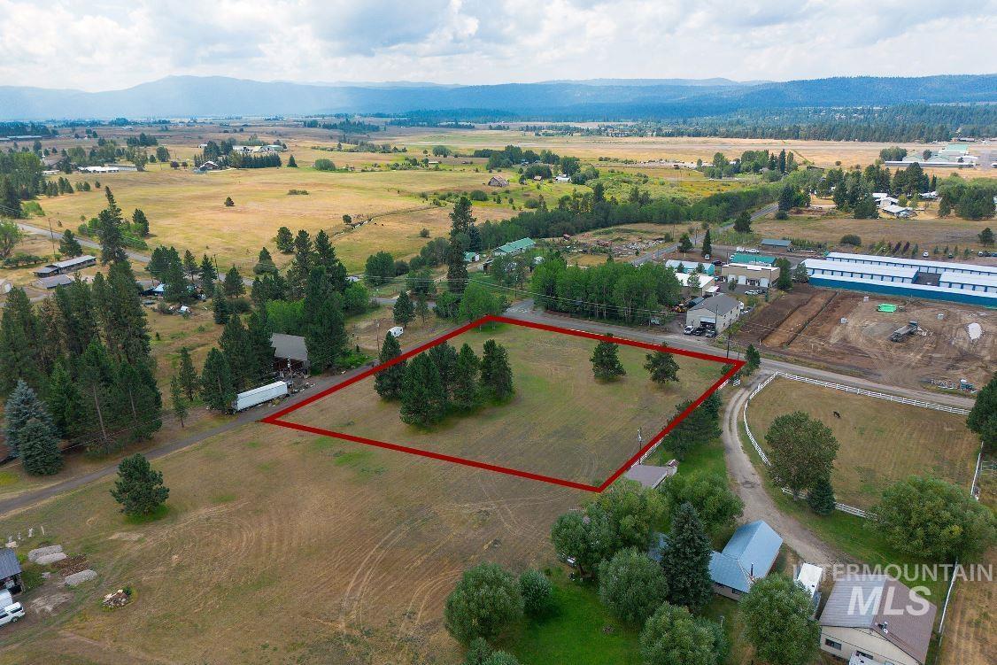 main property photo 35