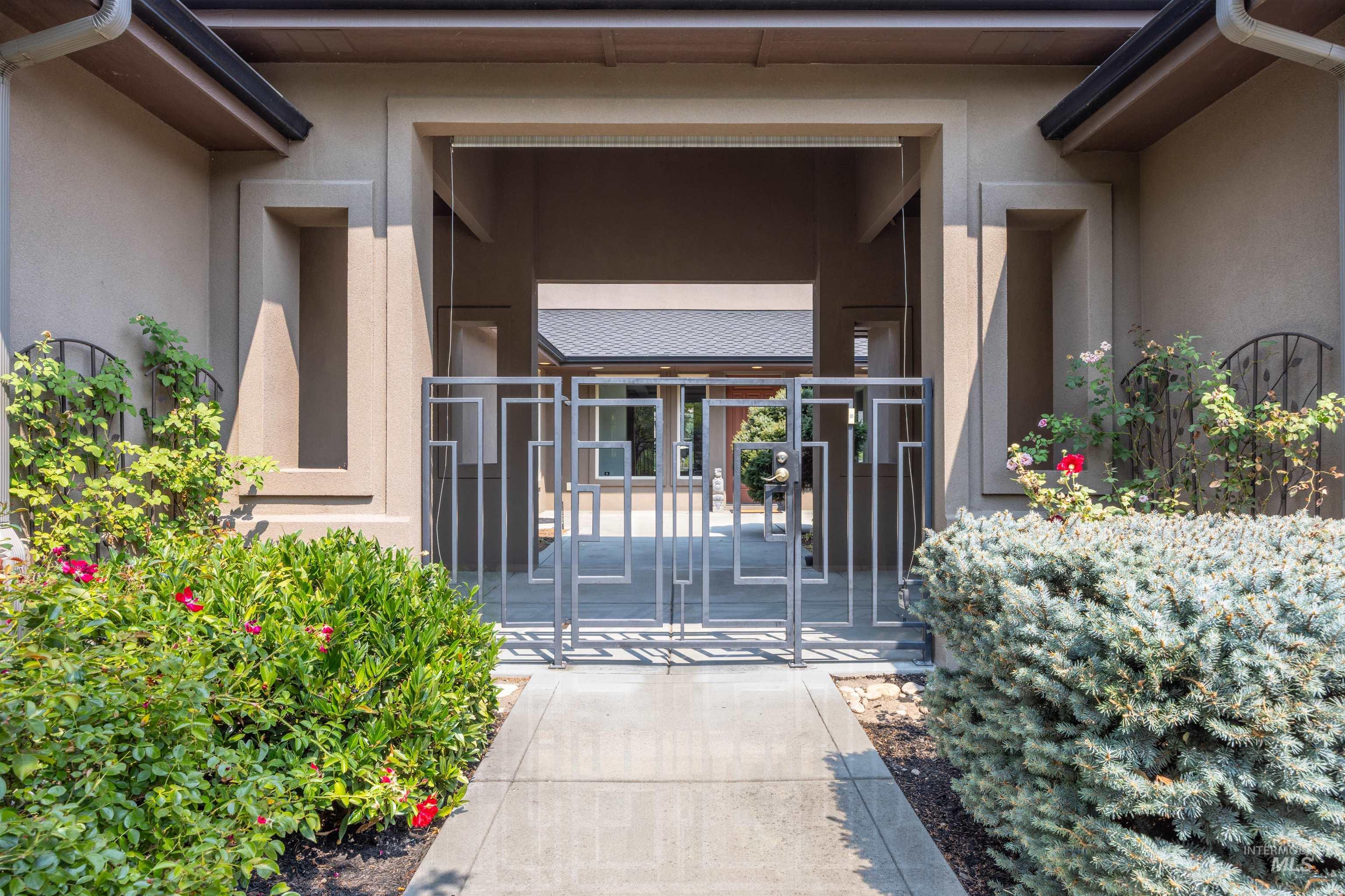 main property photo 44