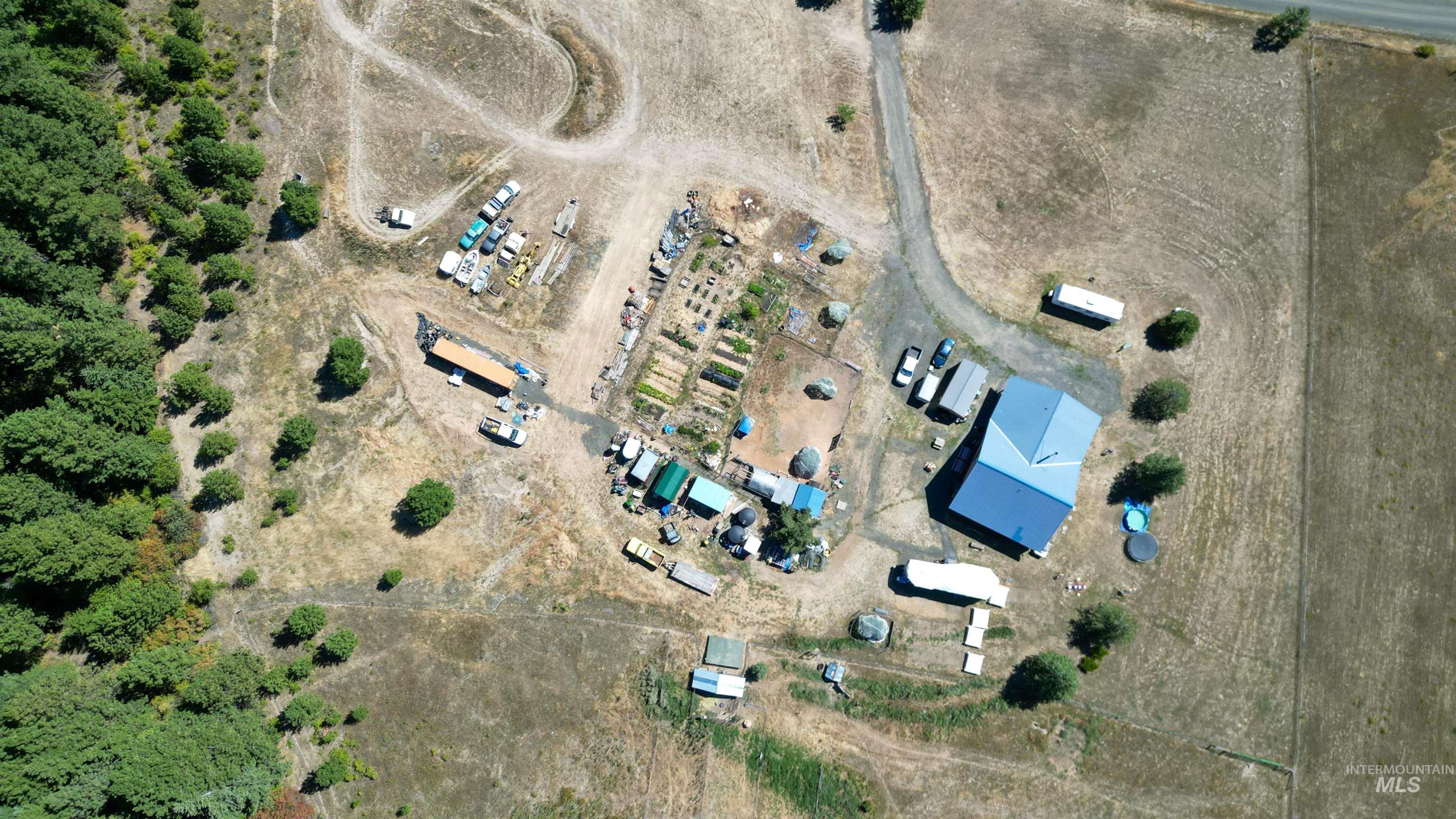 main property photo 21