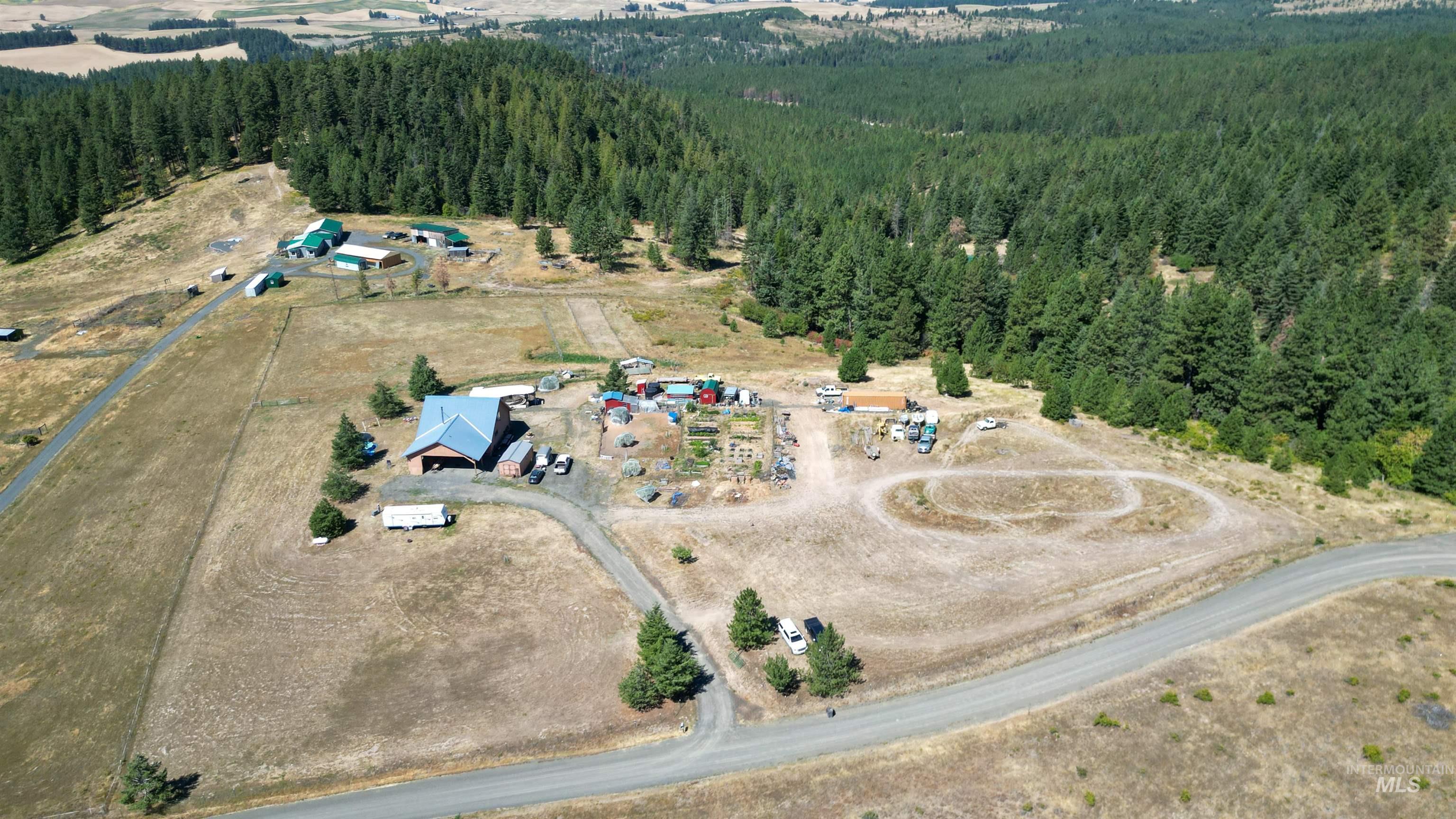 main property photo 25
