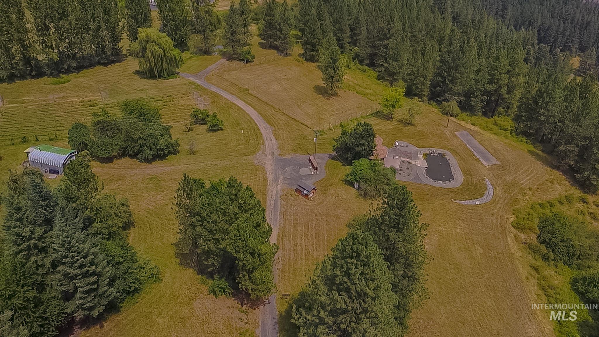main property photo 16