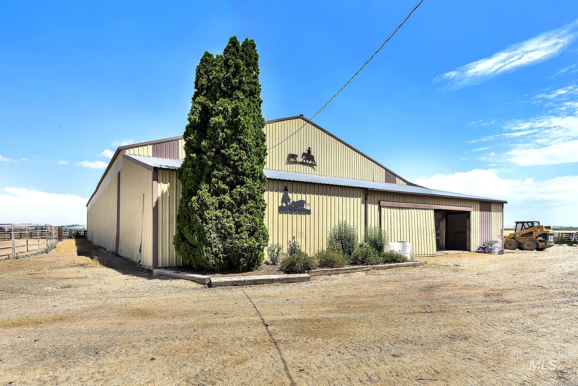 main property photo 21