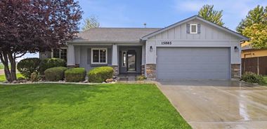 image of property with 3 Bed | 2 Bath | 1,568 Sqft