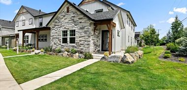 image of property with 9 Bed | 9 Bath | 6,280 Sqft
