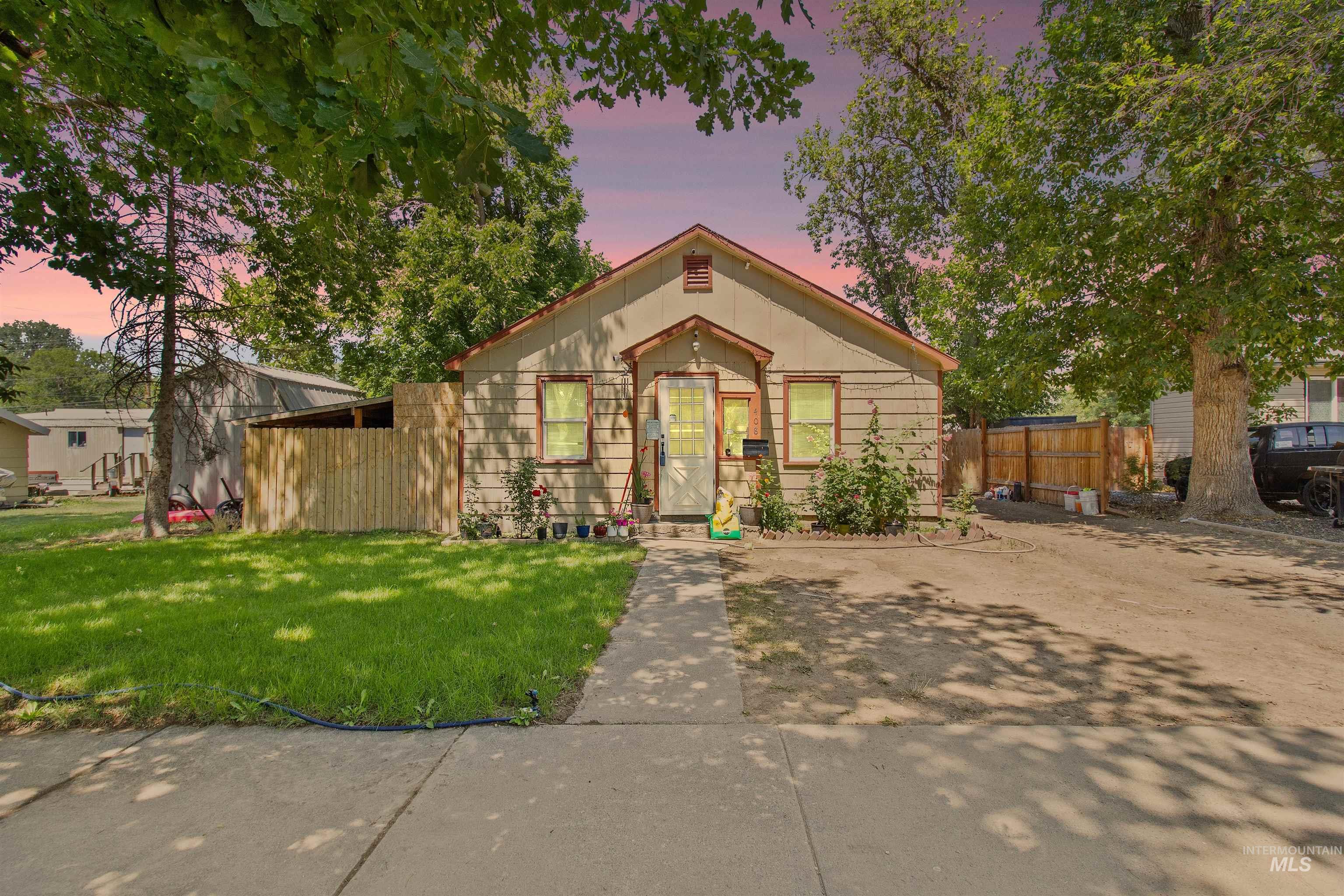 main property photo 3