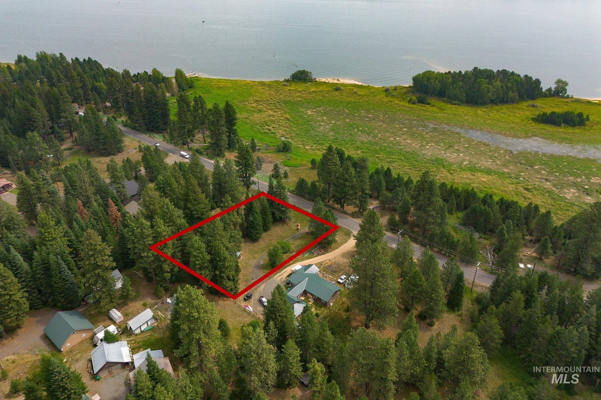 main property photo 32