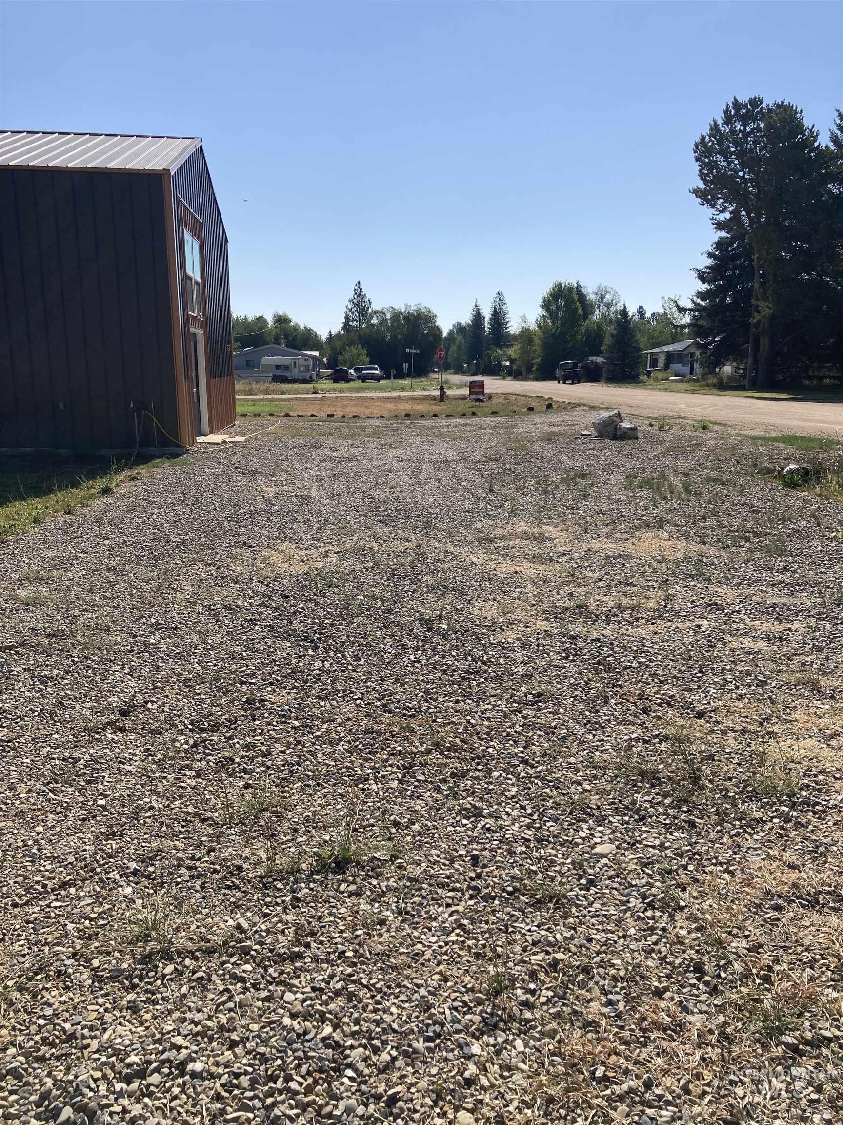 main property photo 7