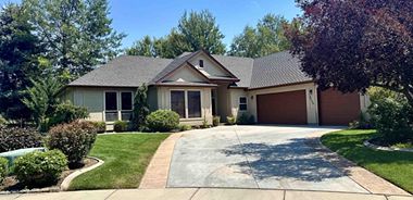 image of property with 4 Bed | 3 Bath | 3,247 Sqft