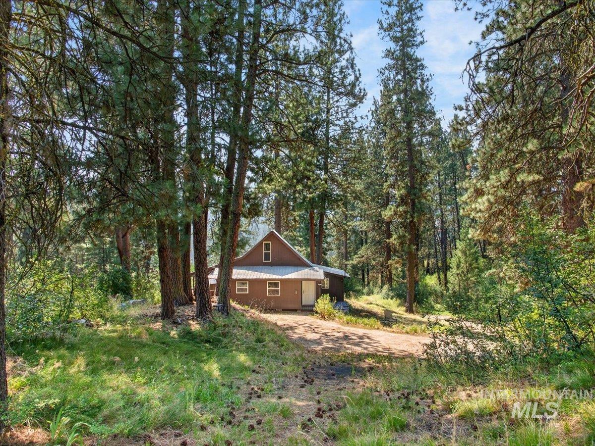 main property photo 42