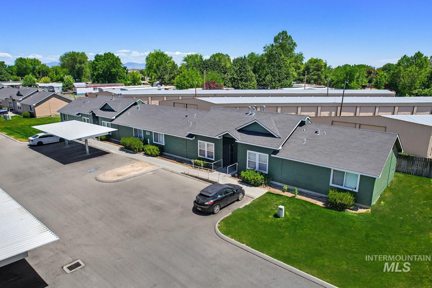 main property photo 43