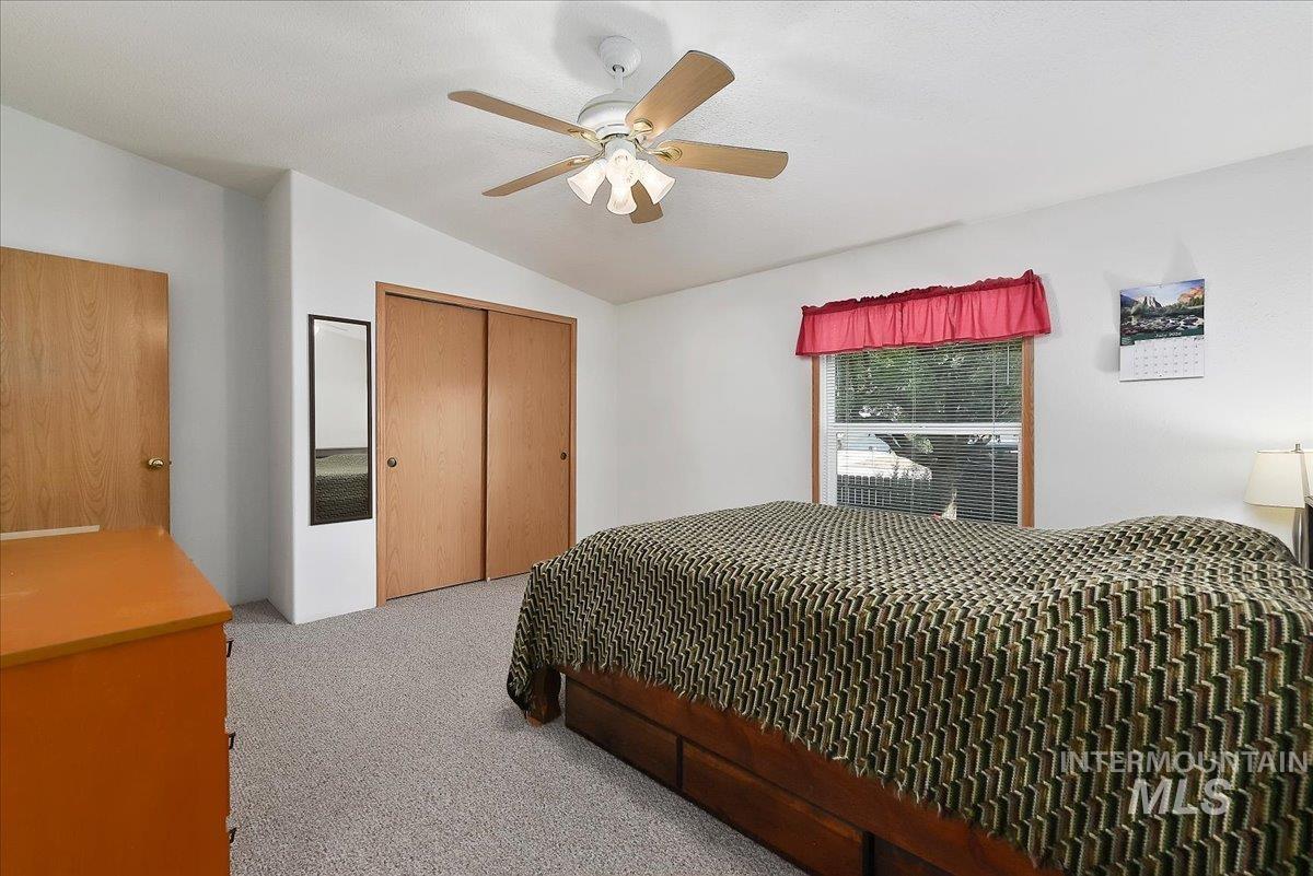 property viewer photo 12