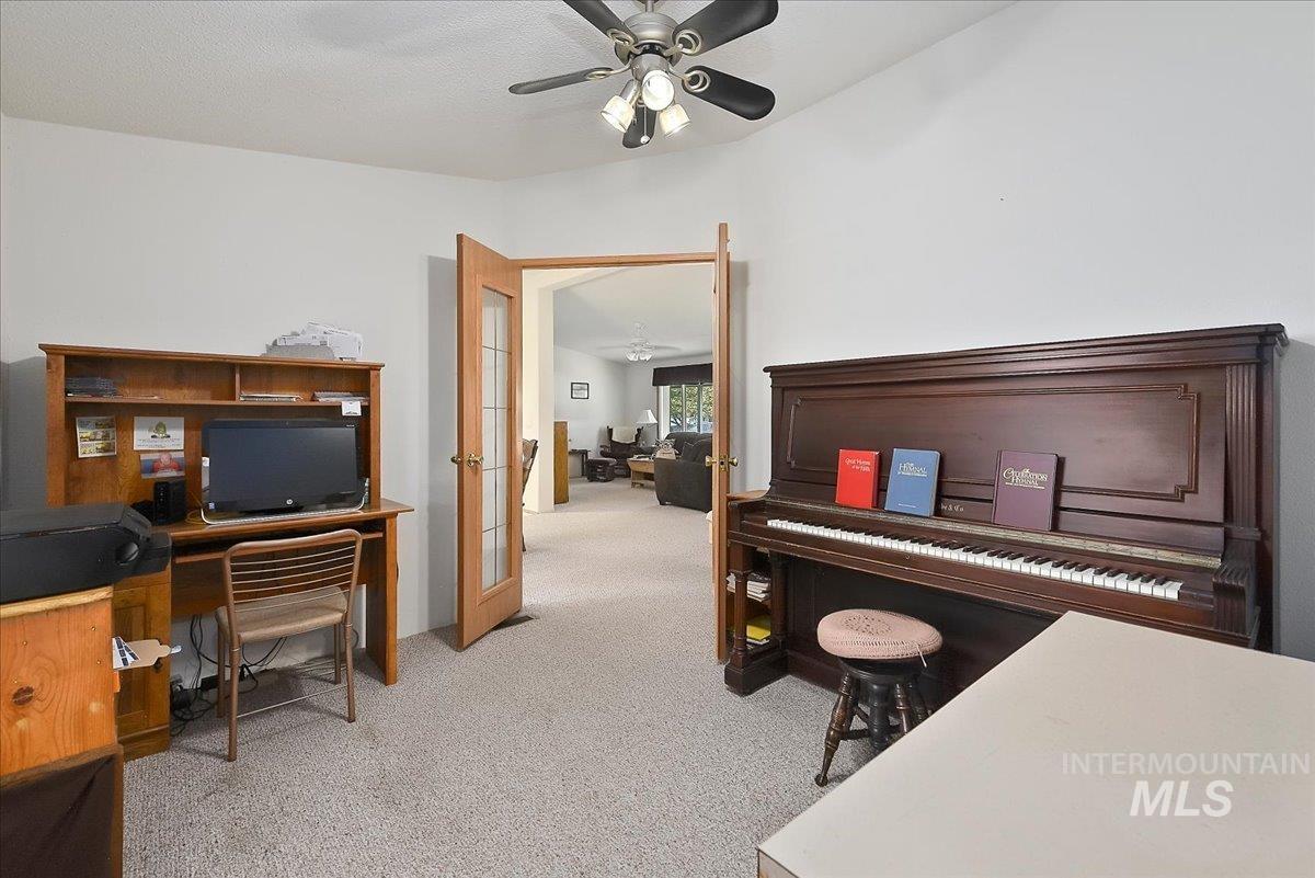 property viewer photo 17