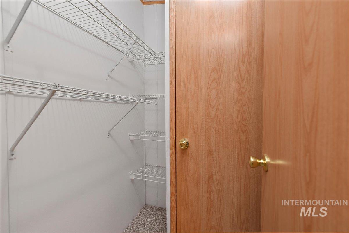 property viewer photo 20