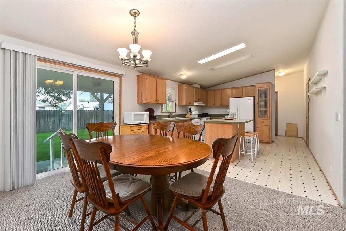 property viewer photo 6