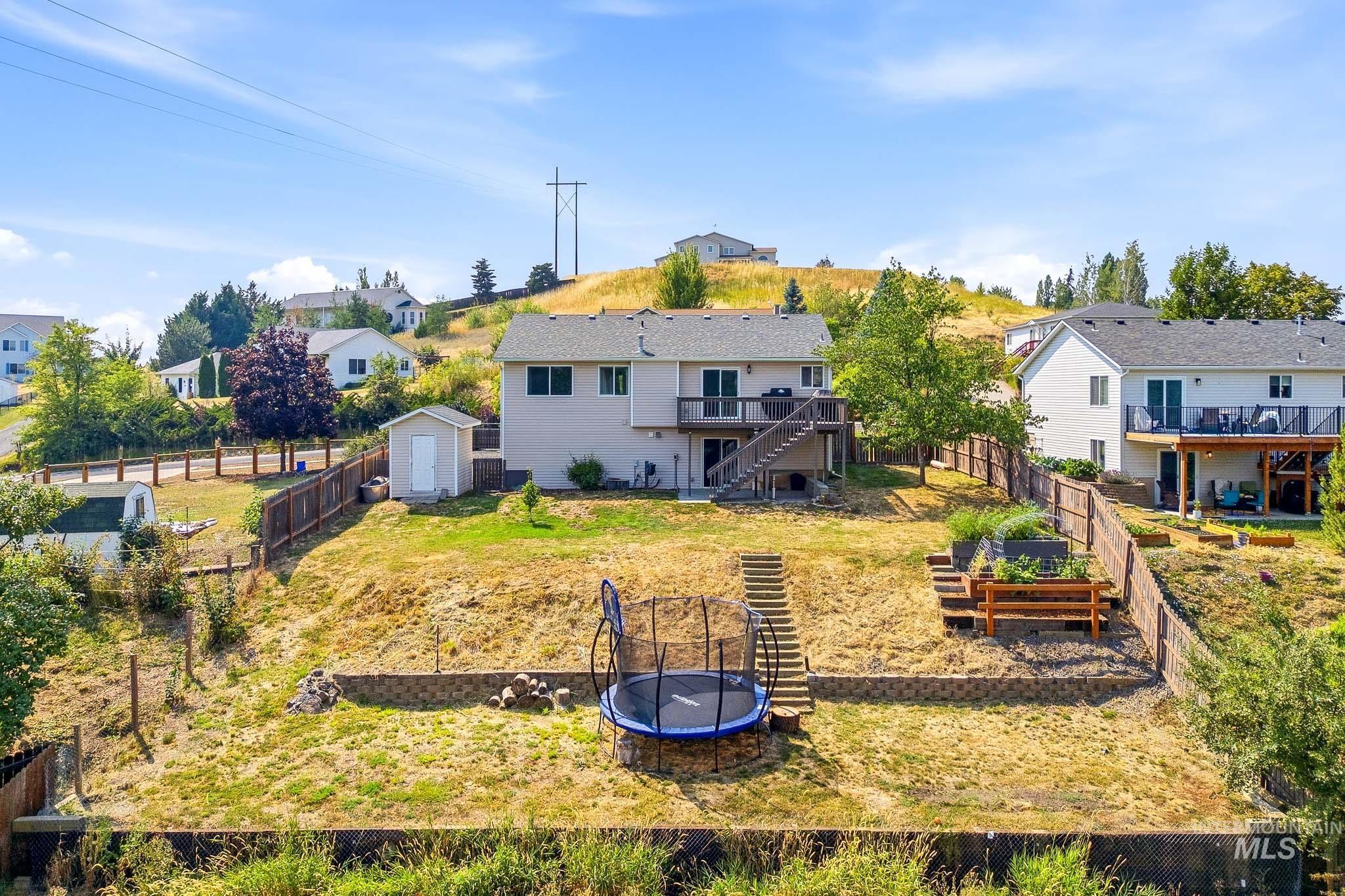 main property photo 49