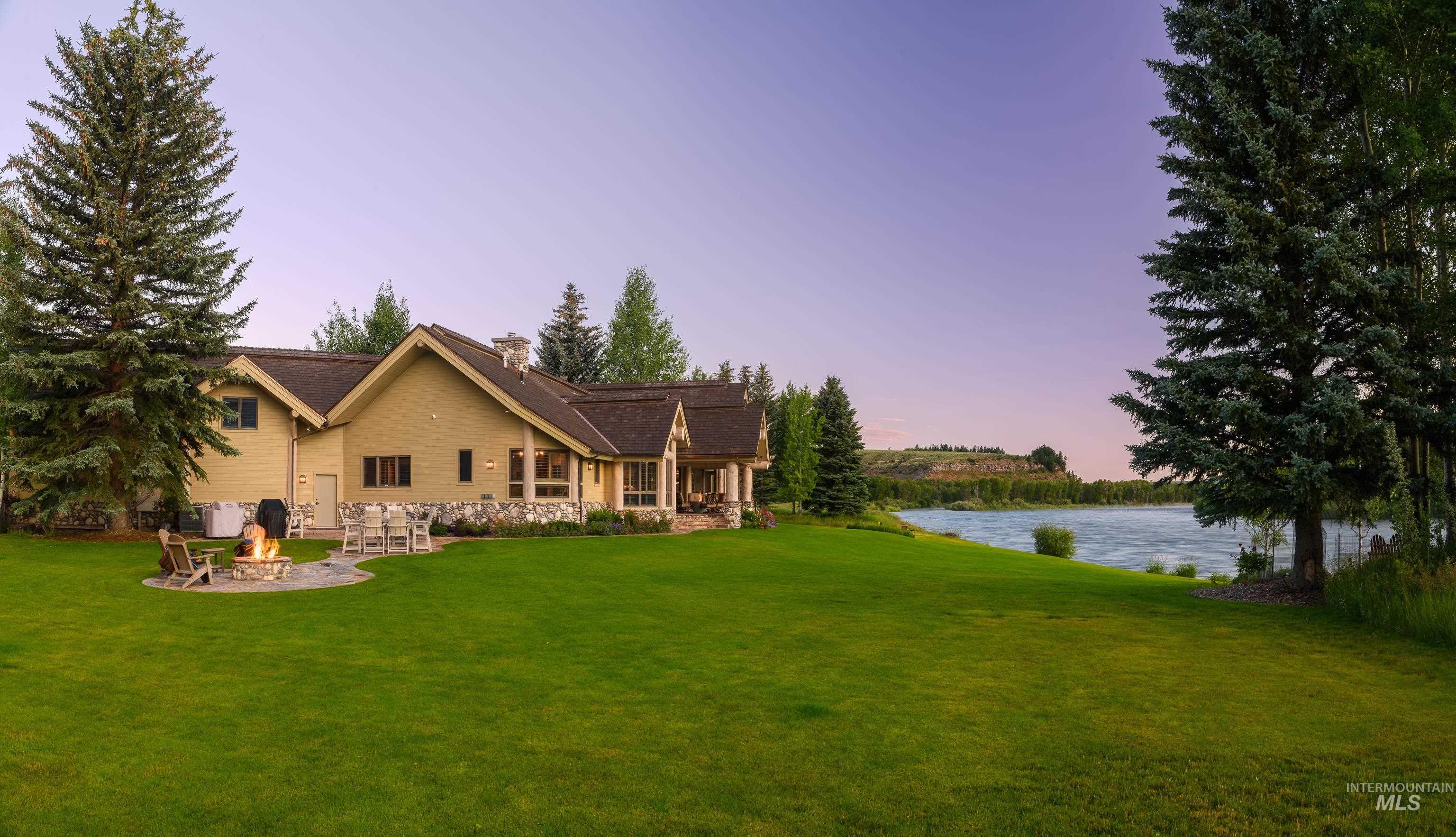 main property photo 34