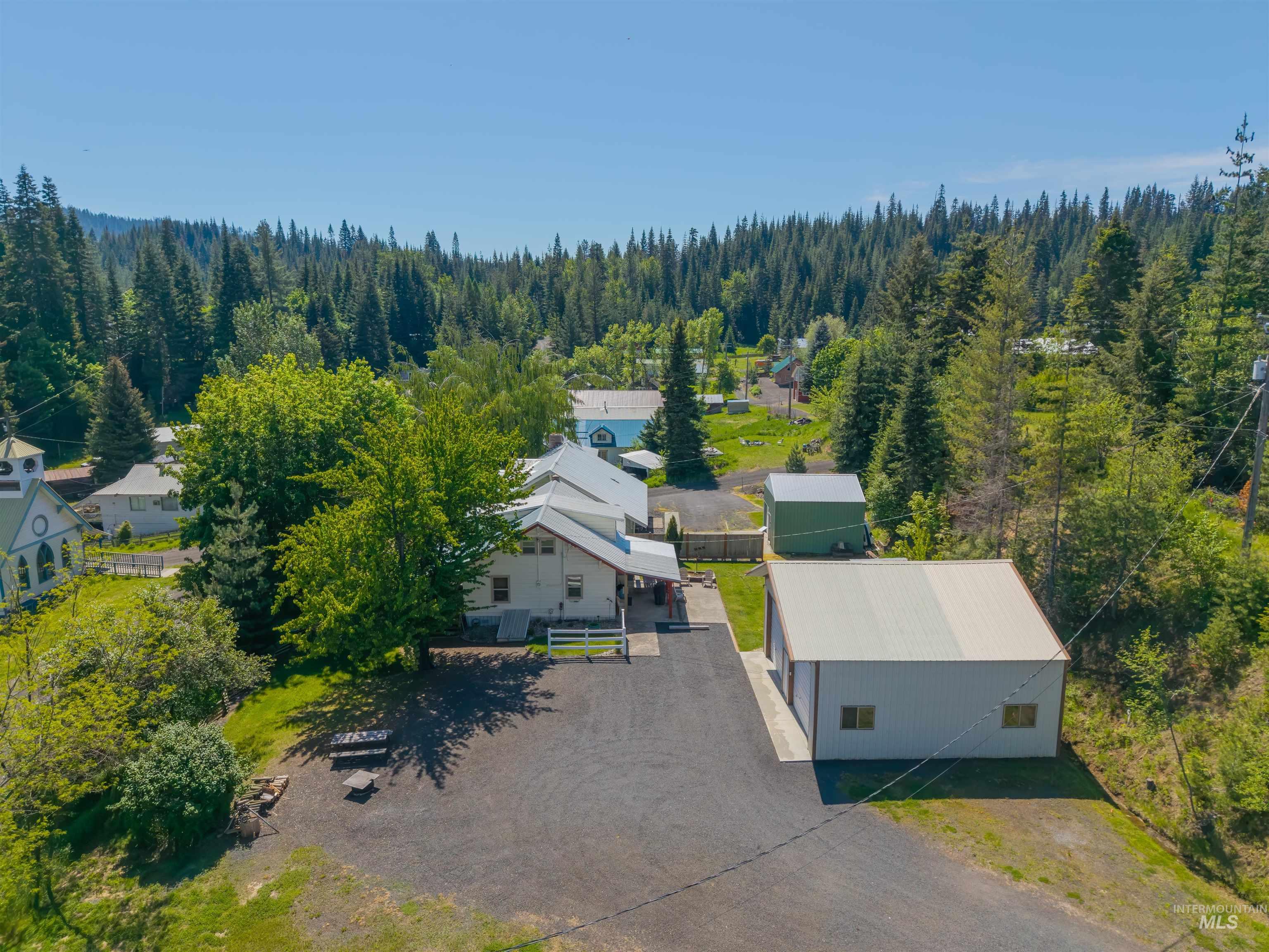 main property photo 38