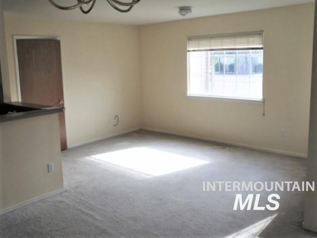 property viewer photo 4