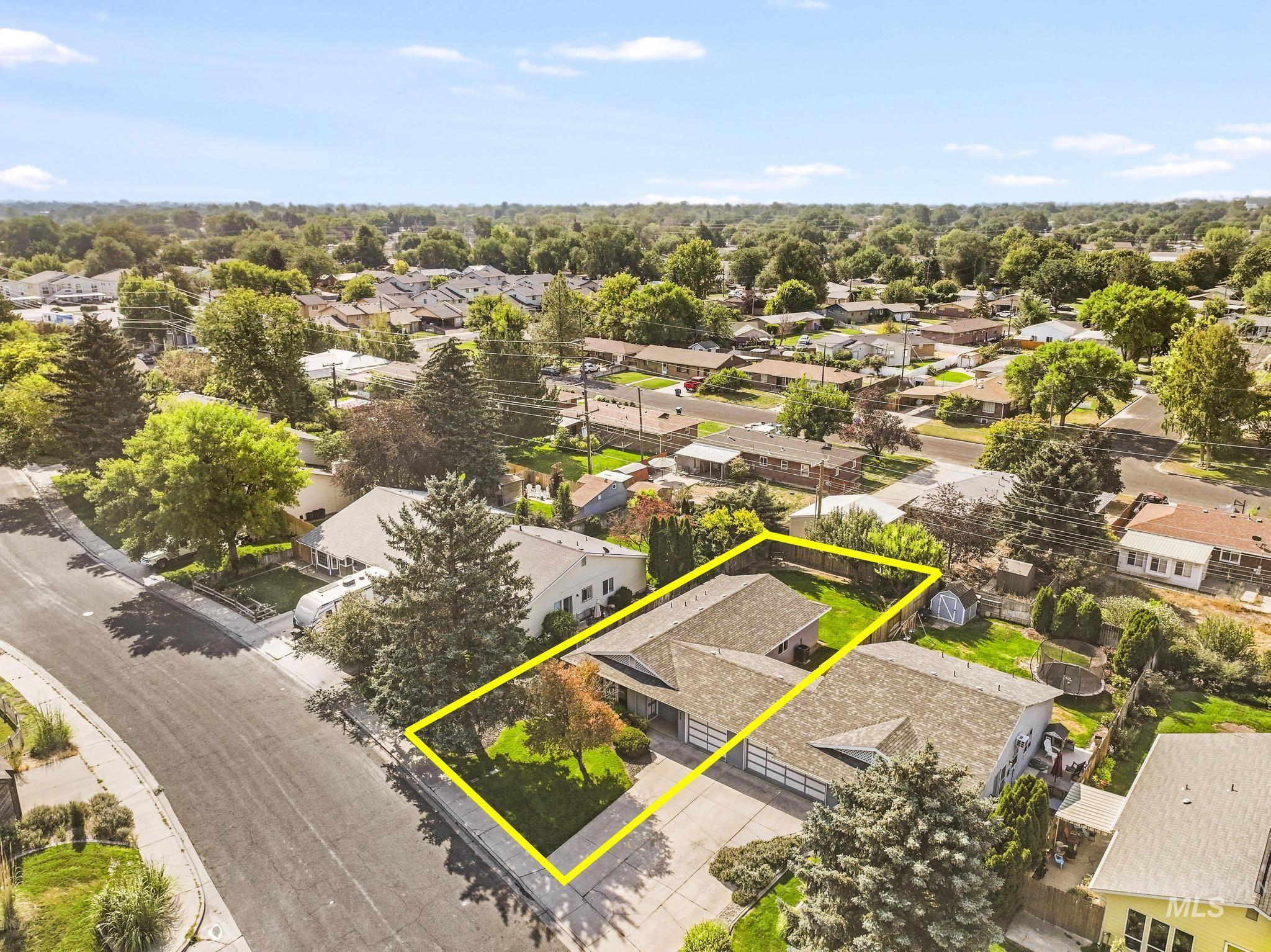main property photo 35