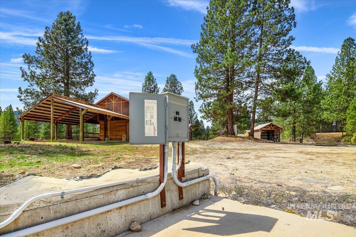 main property photo 12