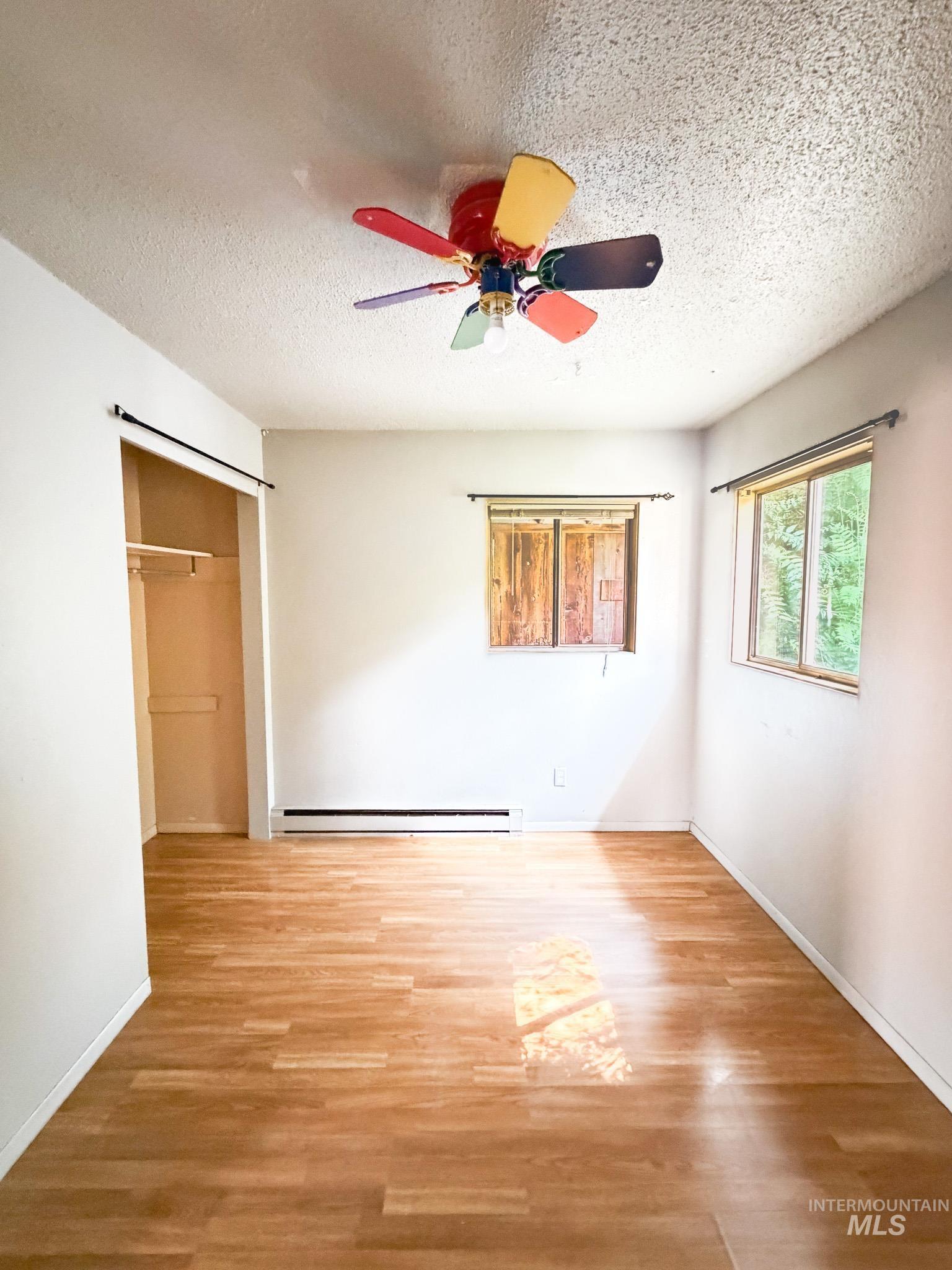 property viewer photo 10