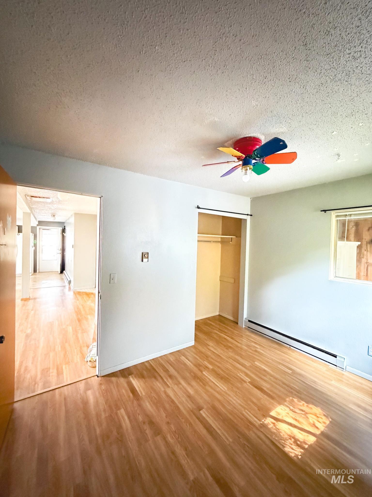property viewer photo 12