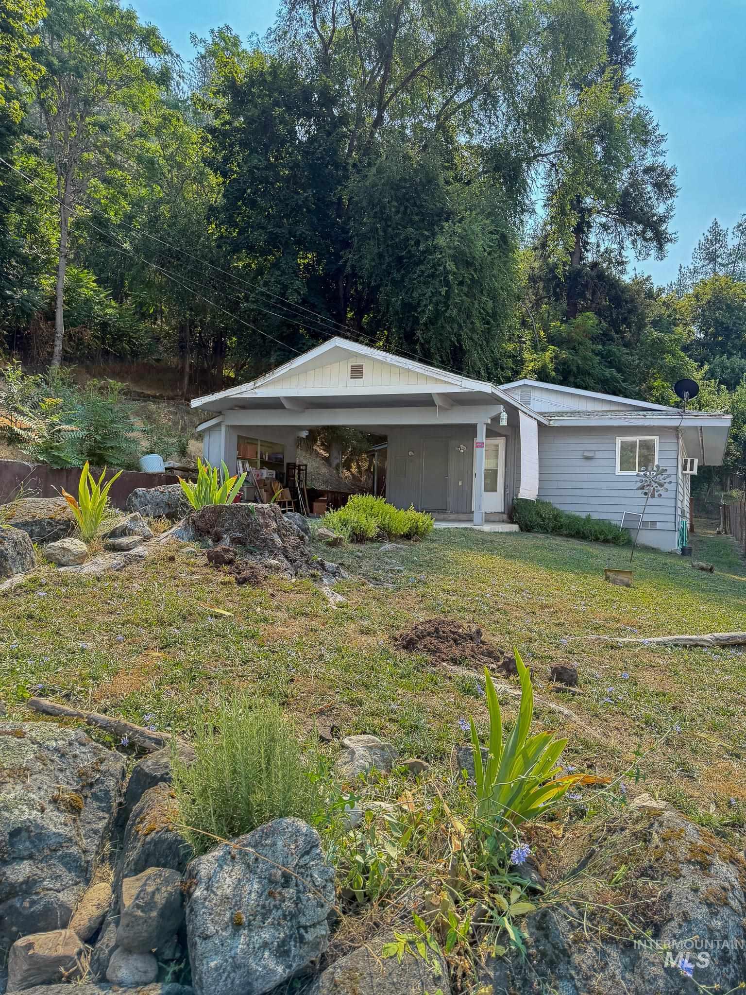 property viewer photo 24