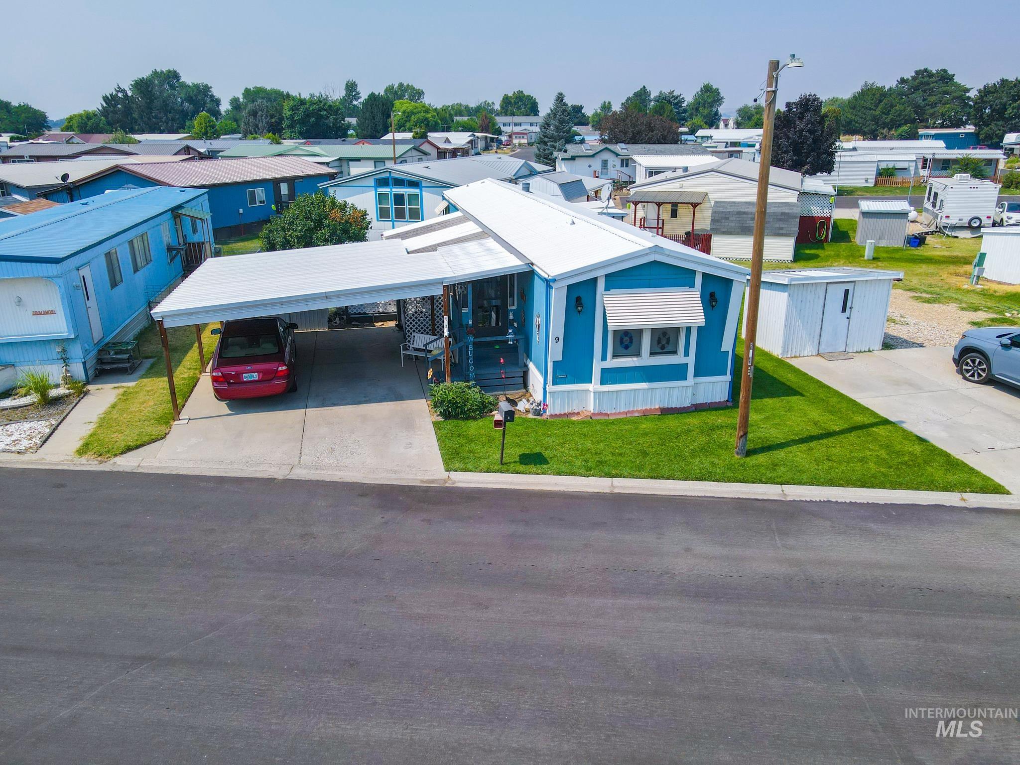 main property photo 27