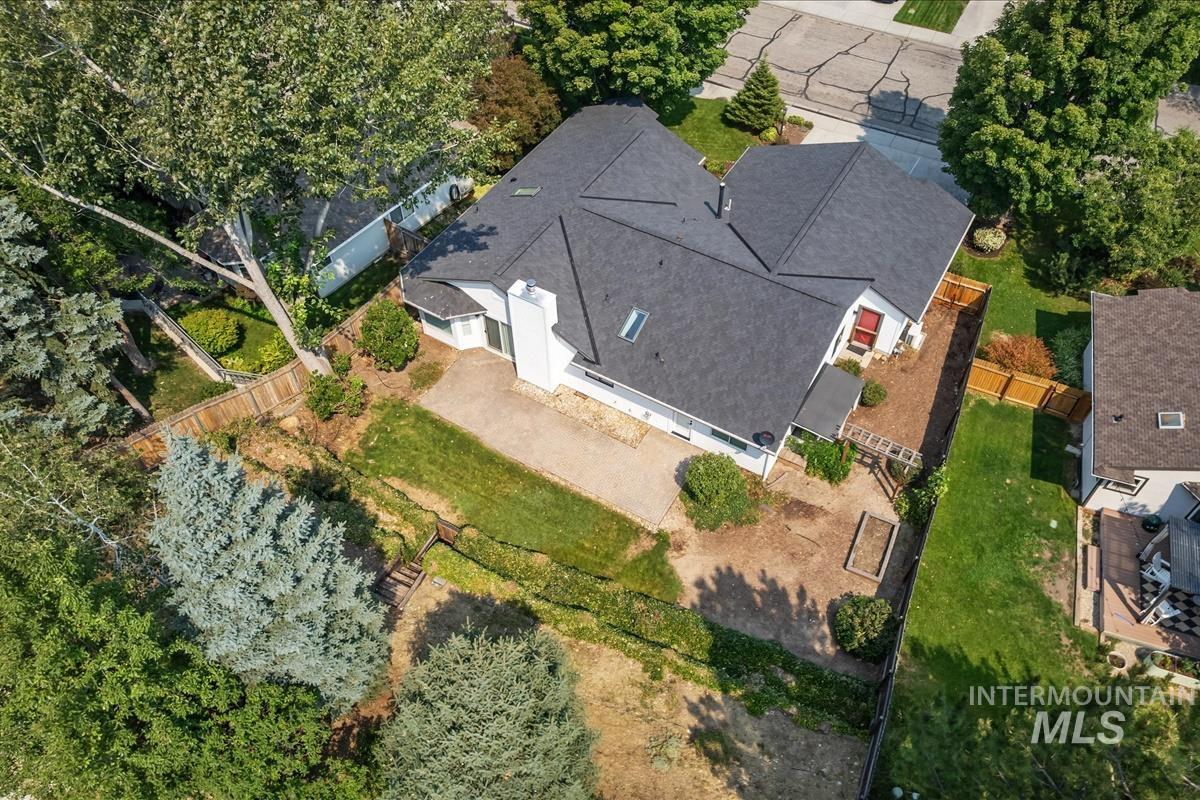 property viewer photo 12