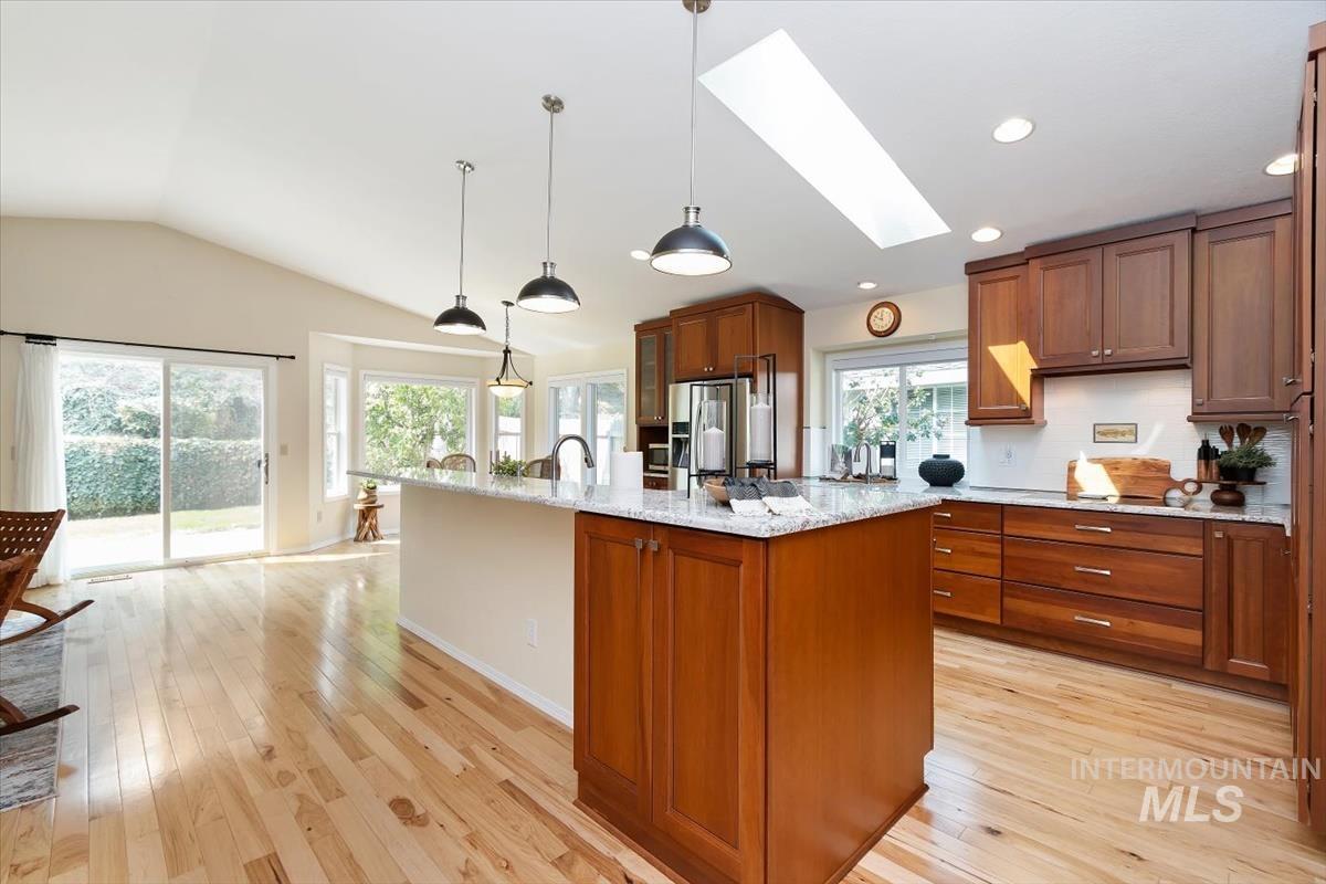 property viewer photo 17