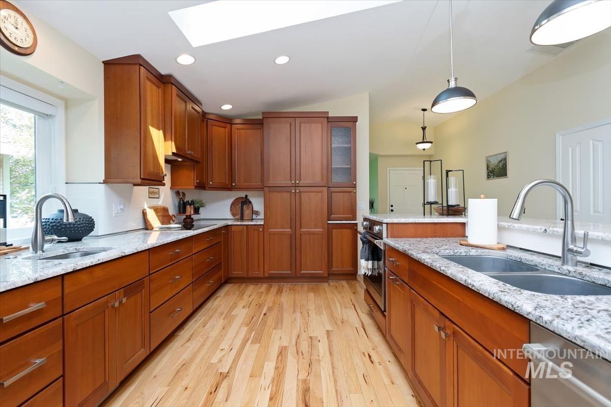 property viewer photo 21