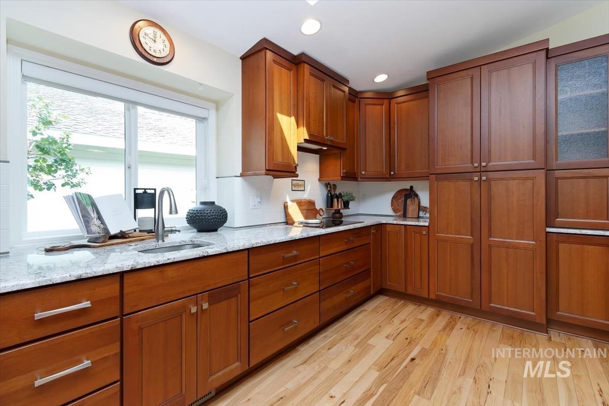 property viewer photo 22
