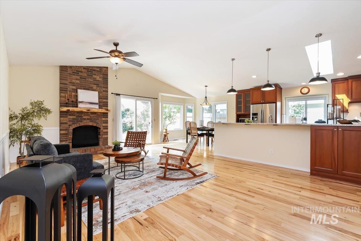 property viewer photo 33