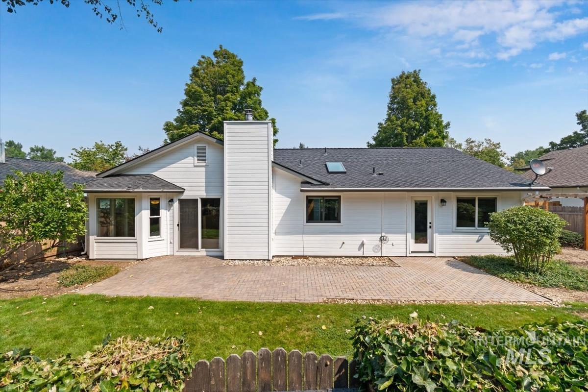 property viewer photo 9