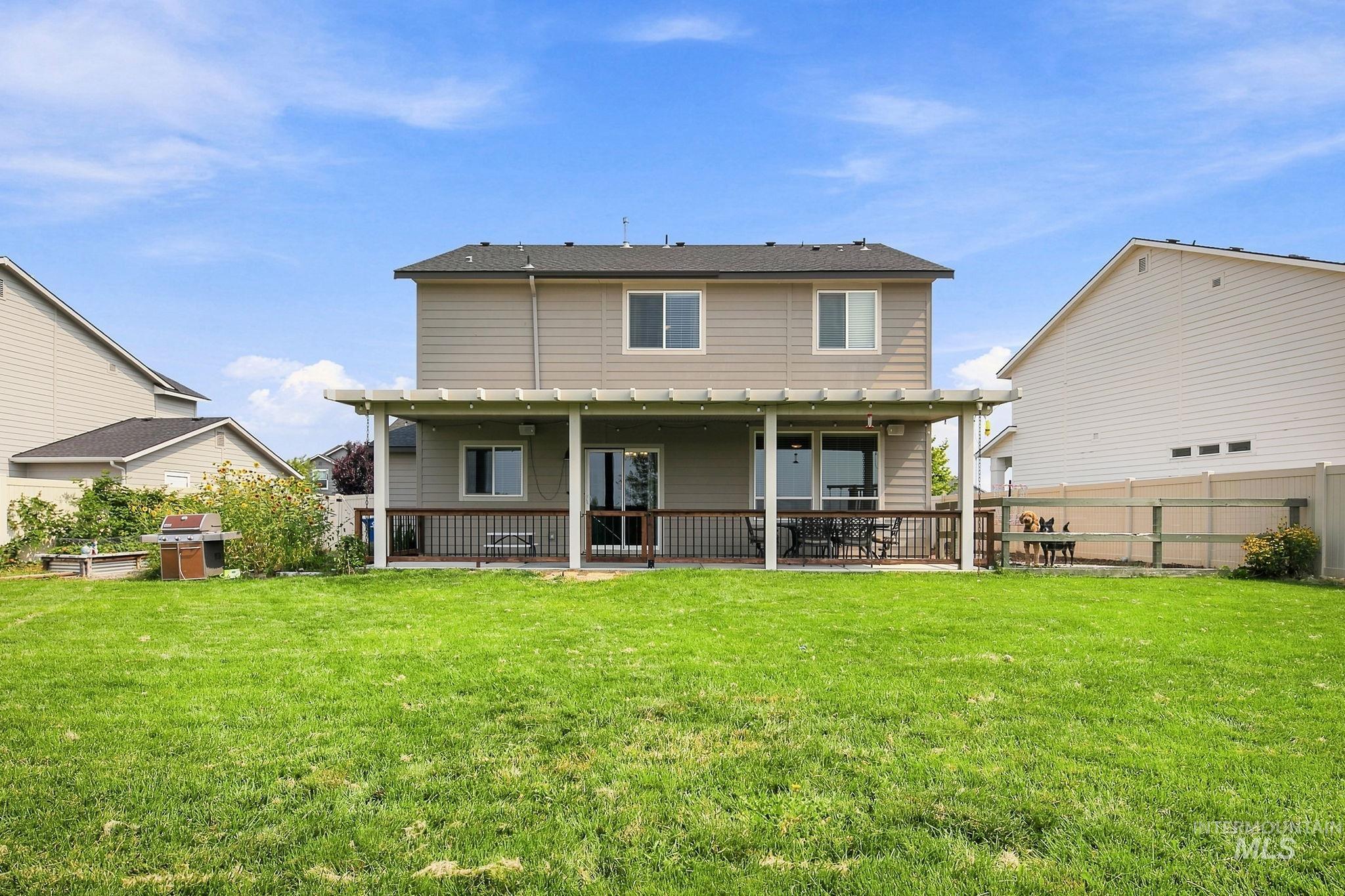 main property photo 33