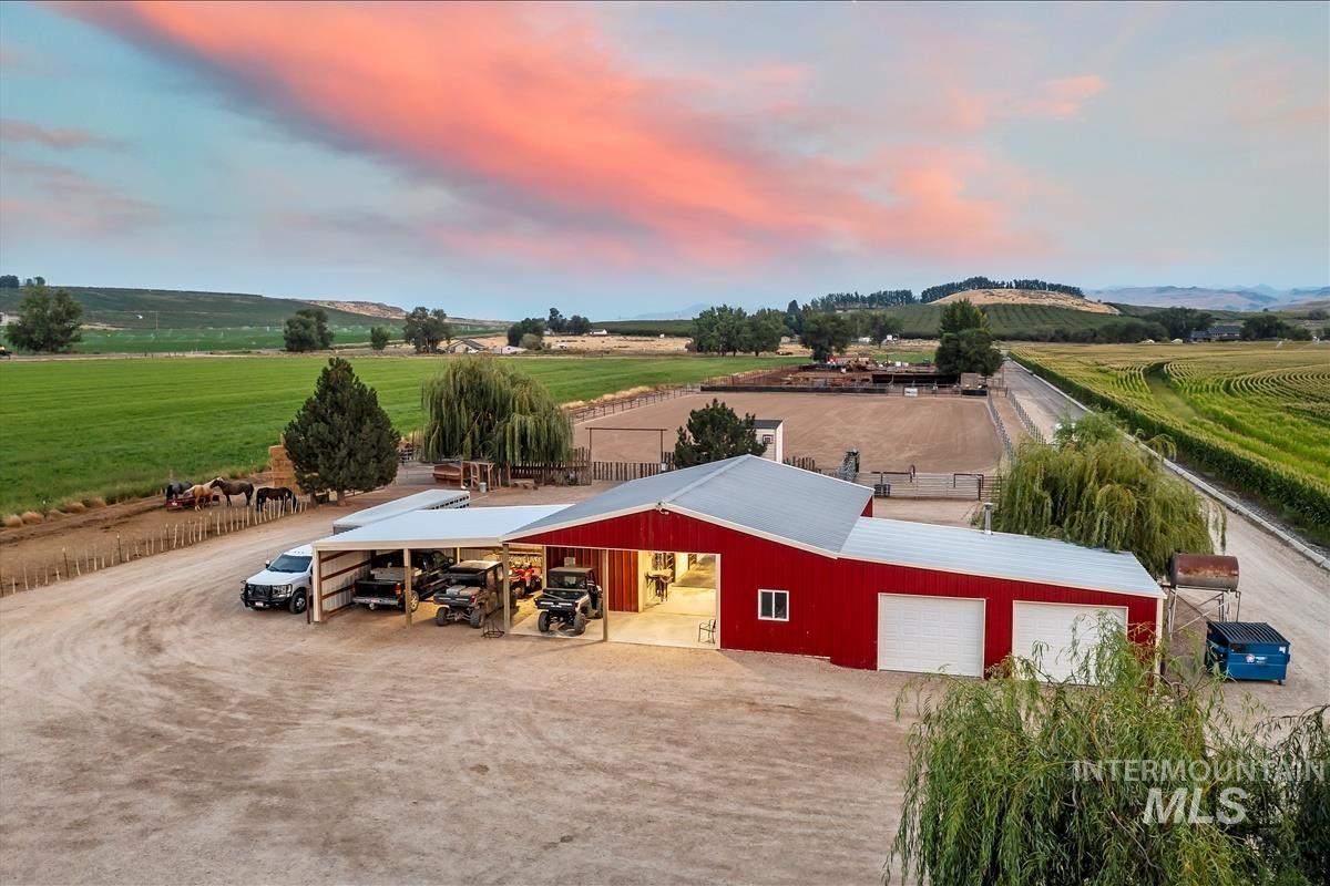main property photo 27