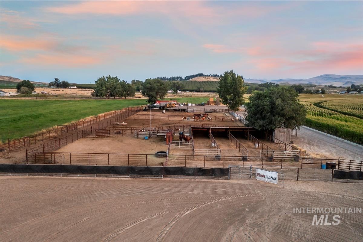 main property photo 43