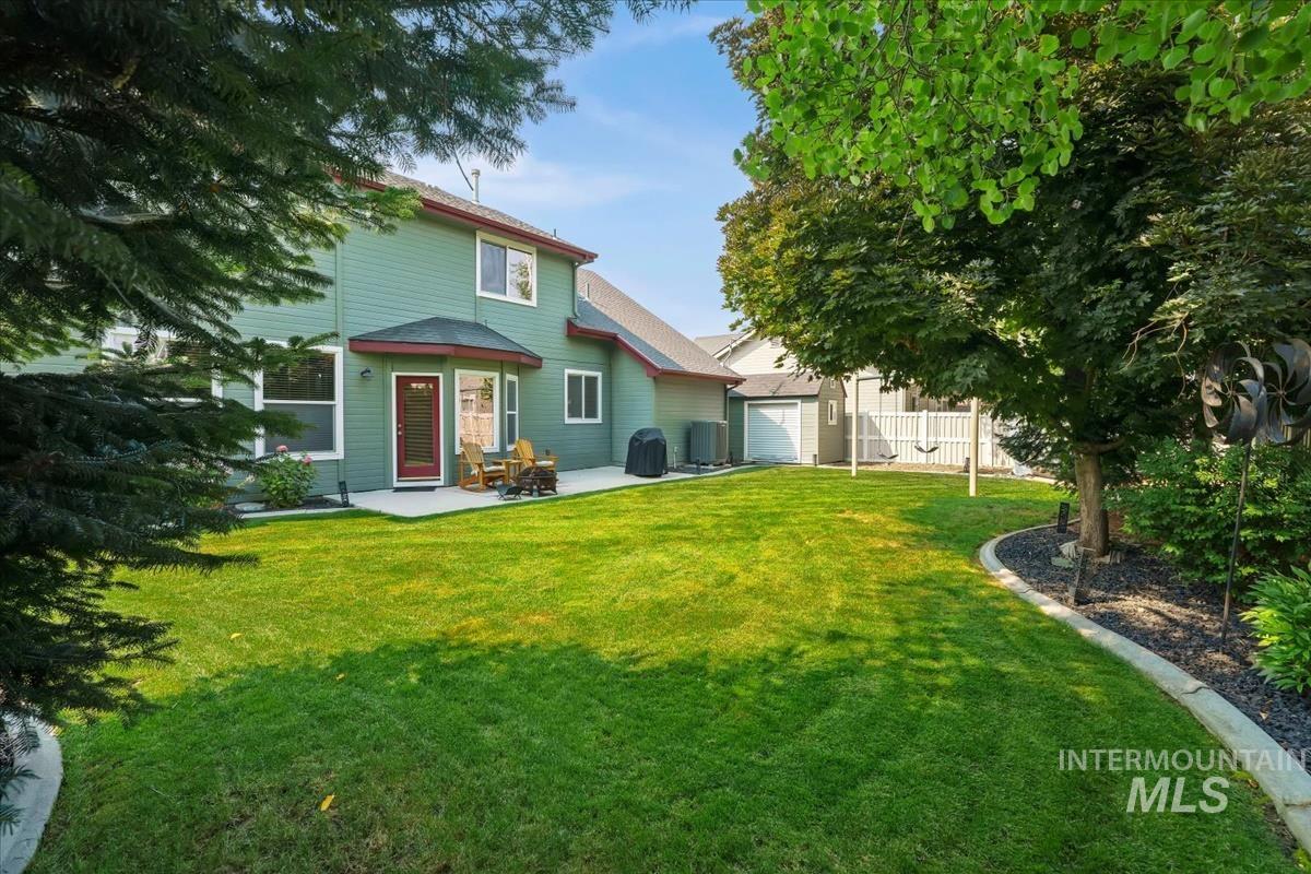 main property photo 7