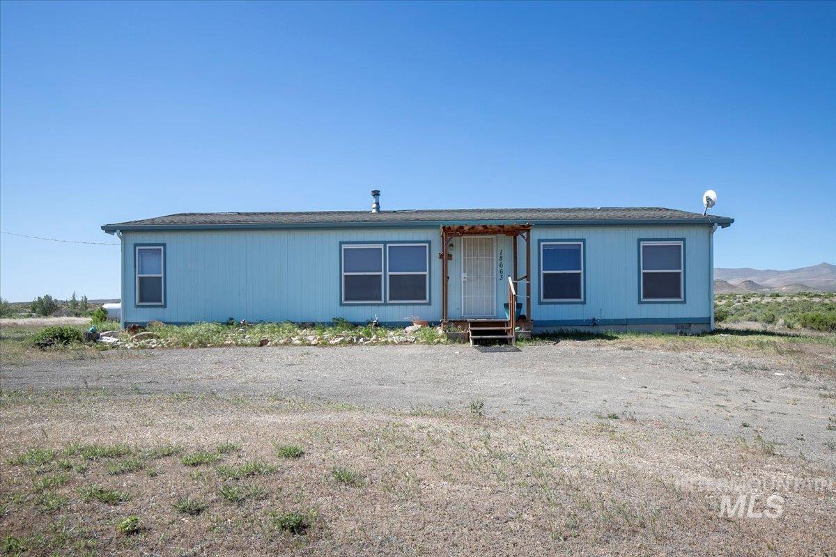 main property photo 9