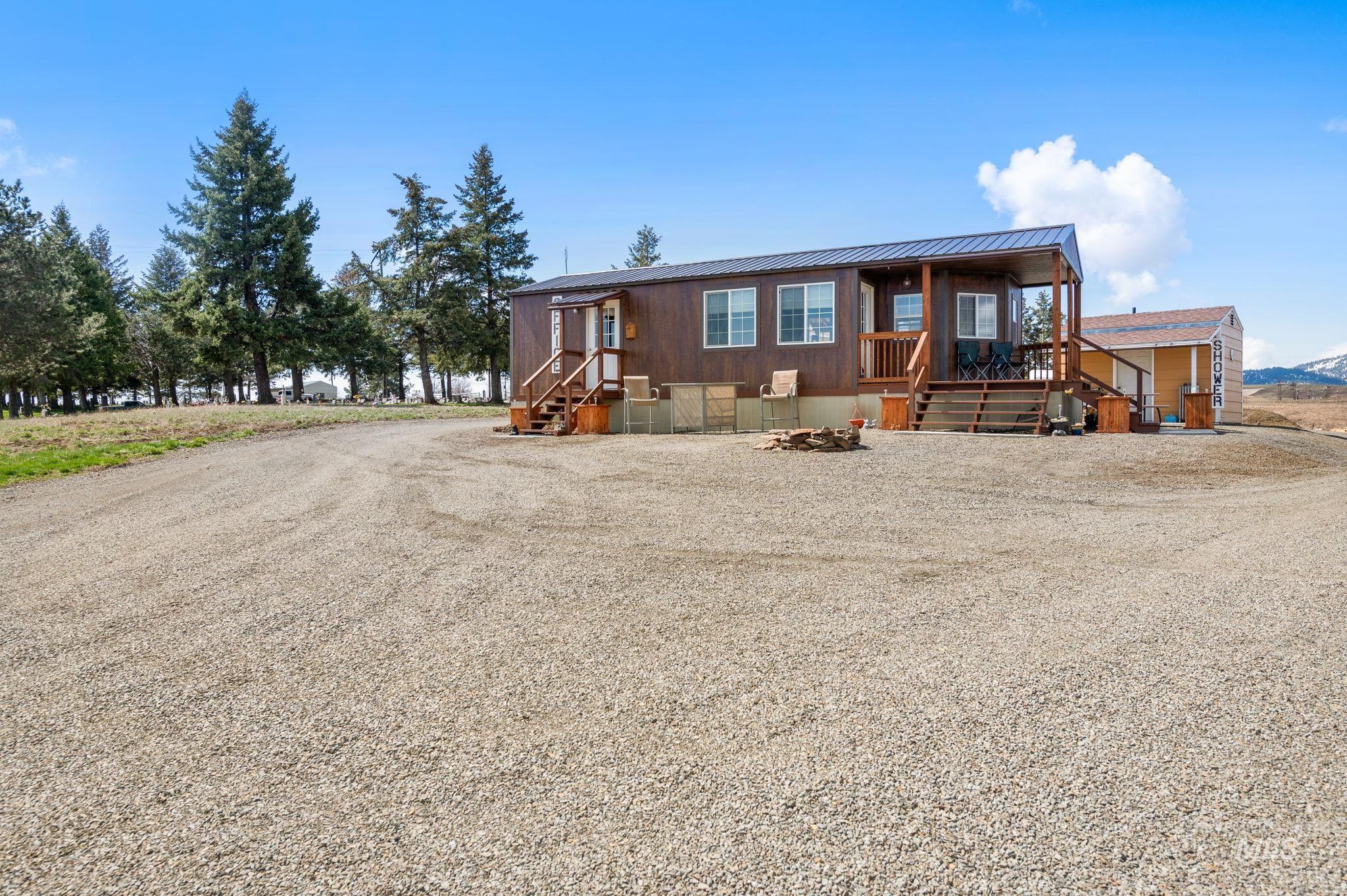 main property photo 27