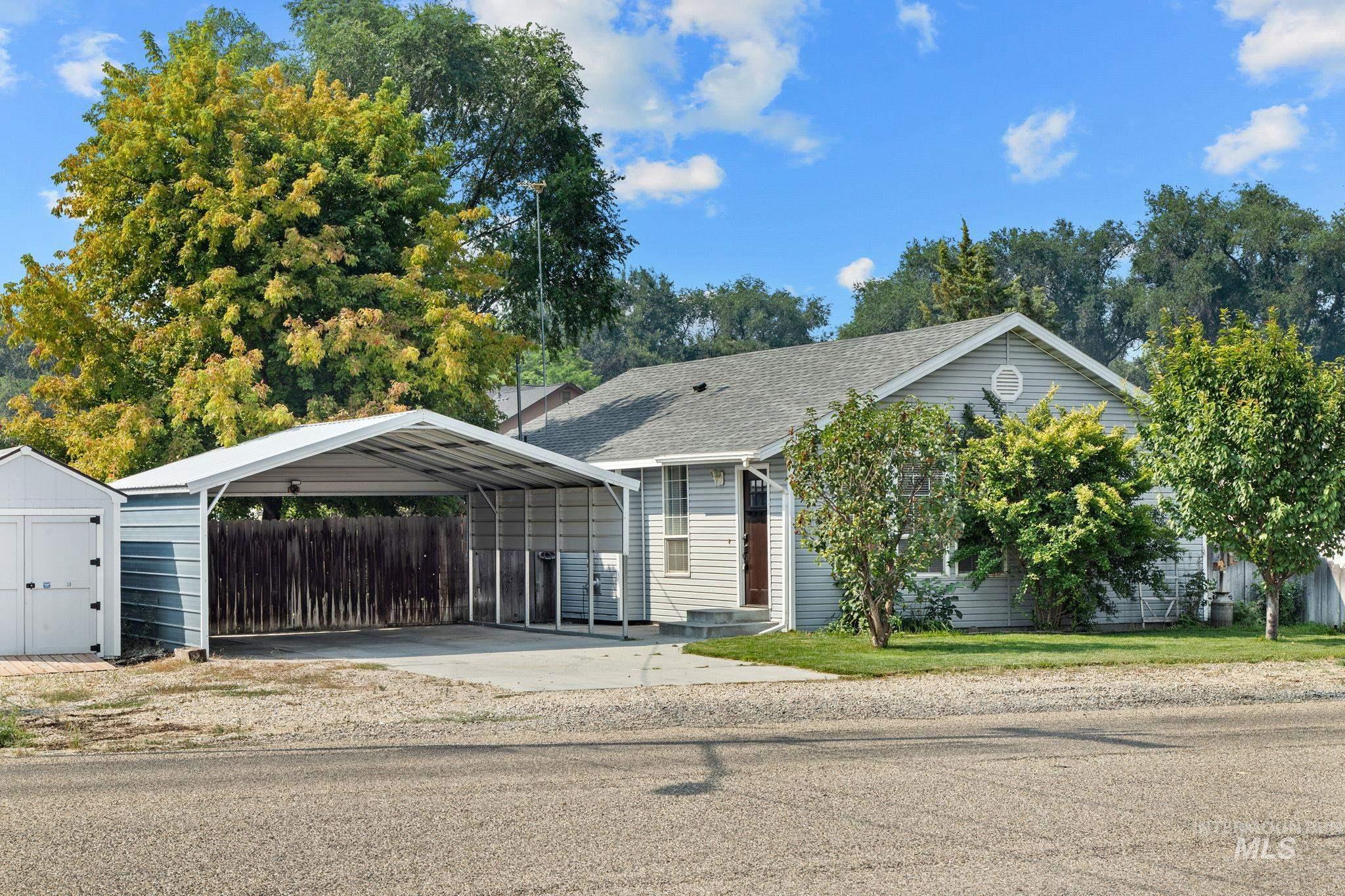 main property photo 34