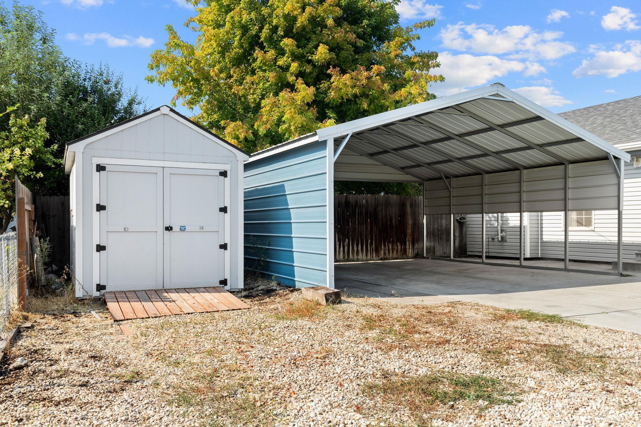 main property photo 36